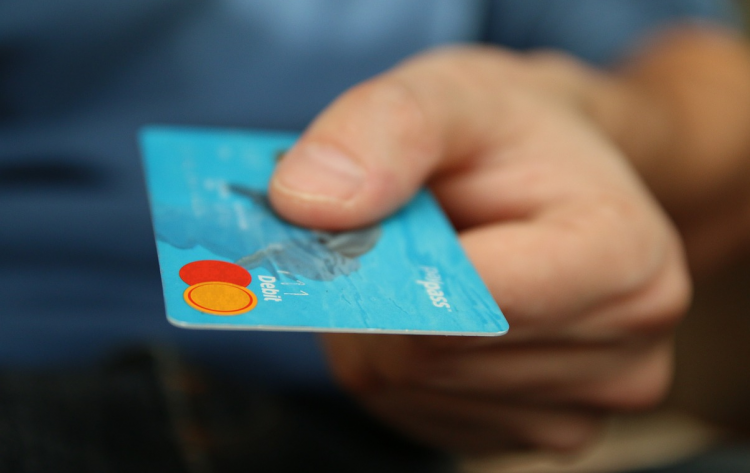 Repolonizacja banków: Dlaczego banki powinny być Polskie, wszystkie za i przeciw... Proces repolonizacji ma się niedługo rozpocząć.