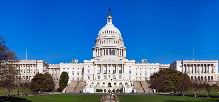 USA: Nastolatek doniósł FBI na swojego ojca, który planował atak na Kapitol. Zrobił to już na kilka tygodni przed tragicznymi wydarzeniami.