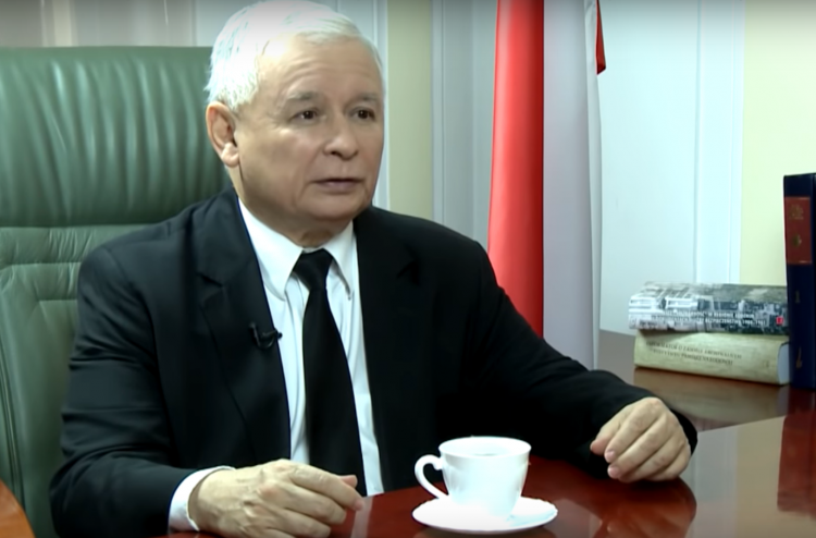 Prezes PiS Jarosław Kaczyński podjął decyzję, że Jadwiga Emilewicz nie zostanie ukarana za swój słynny wypad na narty.