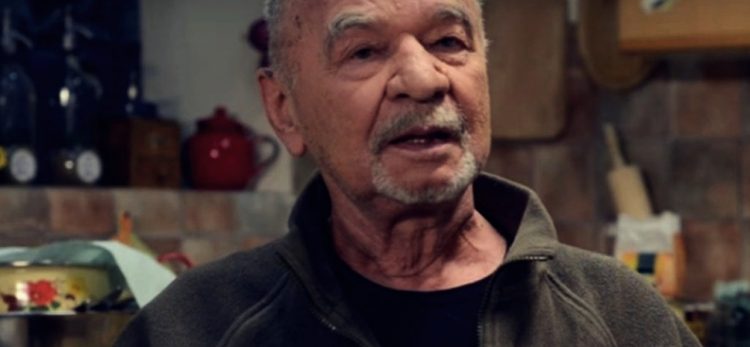 Ryszard Kotys znany z serialu "Świat według Kiepskich" miał sekret, którym się nie dzielił, jego żona była młodsza niż jedno z jego dzieci.