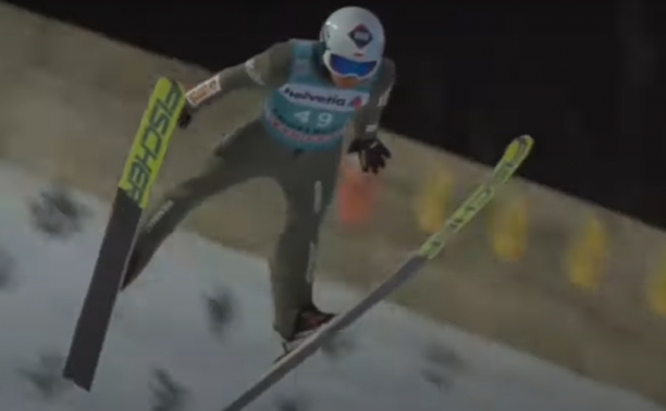 Skoki narciarskie: Kamil Stoch odniósł zwycięstwo w Titisee-Neustadt, nasz hymn nie został jednak odegrany, dzień później nie było już…