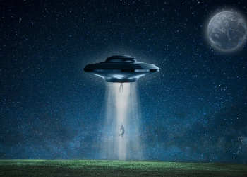 W czasach takich jak teraz teorie spiskowe wyrastają jak grzyby po deszczu, COVID-19 też stał się ich ofiarą, oto najpopularniejsze z nich.