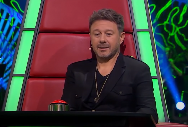 Pierwszy odcinek kolejnej serii "The Voice Senior" w TVP już za nami, juror Andrzej Piaseczny po prostu nie wytrzymał w tej sytuacji.
