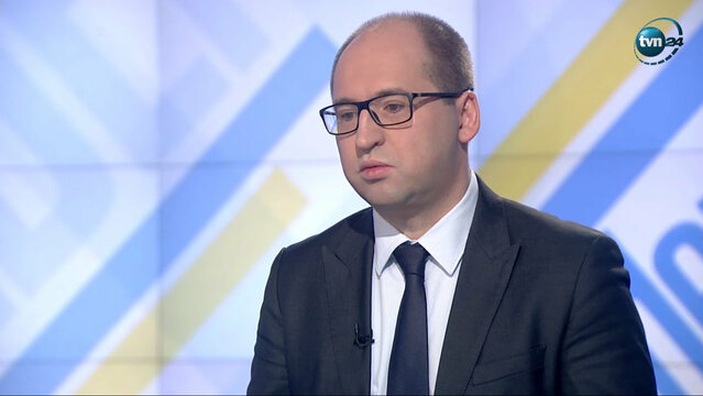 Adam Bielan i Jarosław Gowin prowadzą już otwartą wojnę, na oczach Polaków formacja Porozumienie wkroczyła w poważny kryzys