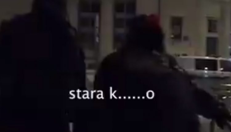 Strajk Kobiet: "Babcia Kasia", opozycyjna aktywistka w wulgarnych słowach zwróciła się do policjantki na służbie: "Jesteście zasranym gównem"