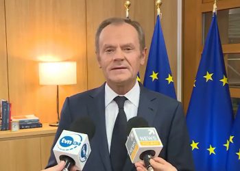 Donald Tusk na Twitterze skomentowął przedstawiony przez PiS "Polski Plan Odbudowy". Internauci postanowili pouczyć byłego premiera