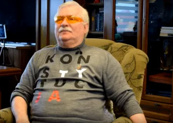 Lech Wałęsa jest już po szczepieniu przeciwko COVID-19, były prezydent zauważył jednak u siebie skutki uboczne, których się nie spodziewał.