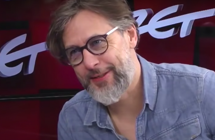 Znany satyryk i showman Szymon Majewski postanowił skomentować w serwisie Facebook materiał TVP o WOŚP. Nie zabrakło w nim ironii.