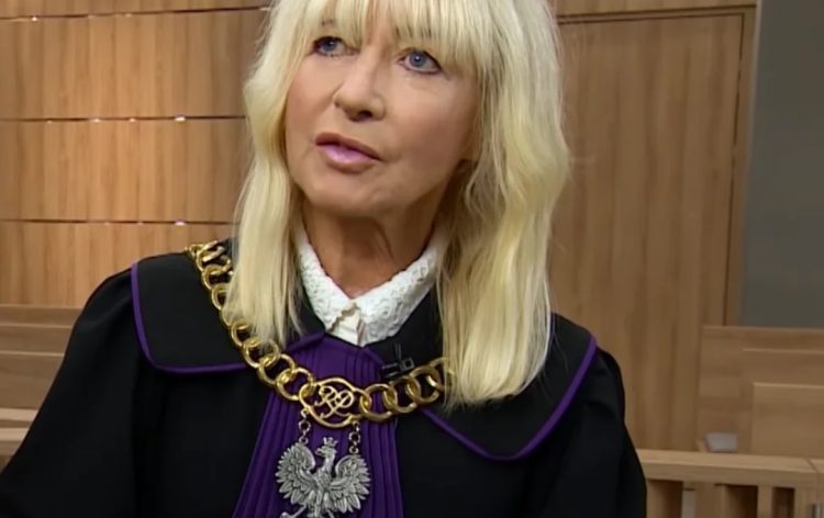 Gwiazda TVN, sędzia Anna Maria Wesołowska, w końcu zdecydowała się zabrać głos w sprawie Strajku Kobiet. Jednoznacznie poparła protesty.