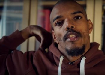 Bawer Aondo-Akaa został wyrzucony z pociągu: "„Zostałem przed chwilą siłowo wyniesiony", PKP Intercity odniosło się do sprawy