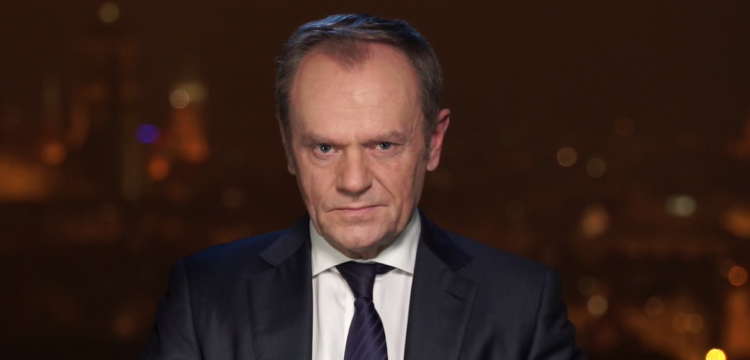 Szef francuskiej delegacji twierdzi, że to co zrobiła EPL to była prywatna zemsta jaką Donald Tusk wymierzył przeciwko Orbanowi