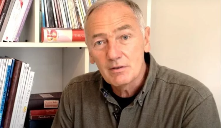 Strajk Kobiet: Karol Strasburger z programu "Familiada" w TVP, powiedział co sądzi o protestach, odbywających się po tym jak TK wydał wyrok