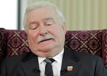 Lech Wałęsa nie będzie wspominał tych świąt pozytywnie, w jego domu może mieć miejsce awantura, wszystko przez alkohol, Sławomir go nadużywa.