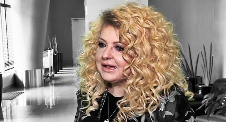 Magda Gessler popiera Strajk Kobiet, a także możliwość przeprowadzania aborcji i mówi to jako matka, która przeżyła śmierć dziecka.