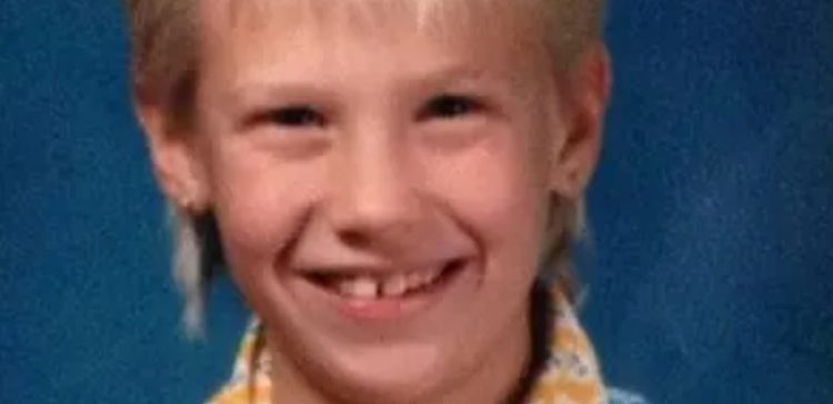 Gdy była dzieckiem wyglądała jak chłopak. Dziś jest jedną z najpiękniejszych gwiazd!