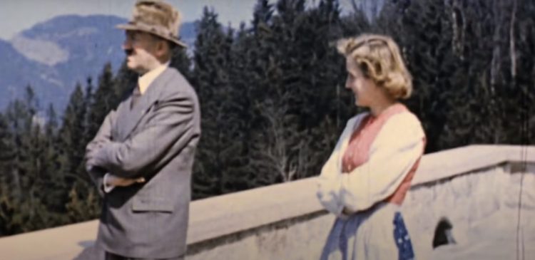 To odkrycie miało wstrząsnąć opinią publiczną, ogłoszono bowiem, że odnaleziono zdjęcia przedstawiające Ewę Braun, kochankę Adolfa Hitlera nago.