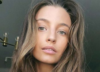 Julia Wieniawa wrzuciła na Instagram zdjęcie, na którym pozuje też jej mama, widać że dla uczestniczki programu Taniec z Gwiazdami rodzina jest bardzo ważna