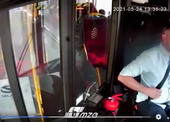 Kierowca autobusu bohaterem! Gdy to zobaczył, nie zastanawiał się ani chwili