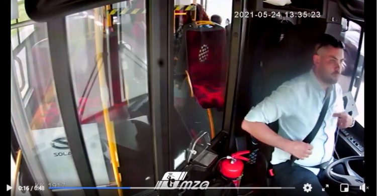 Kierowca autobusu bohaterem! Gdy to zobaczył, nie zastanawiał się ani chwili