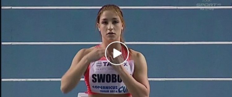 Ewa Swoboda tuż przed startem wykonała odważny gest. Teraz lewica chce ją zniszczyć [WIDEO]