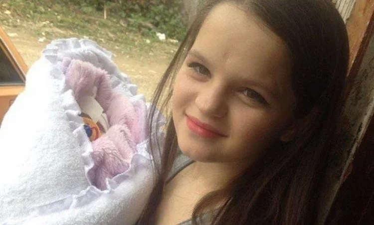 12 latka urodziła dziecko! W końcu wyznała kto jest ojcem… Rodzice są załamani!