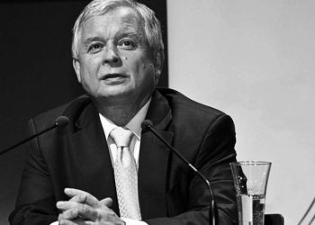 Sensacja w aktach smoleńskich? „Przez prezydenta zginie wielu ludzi”