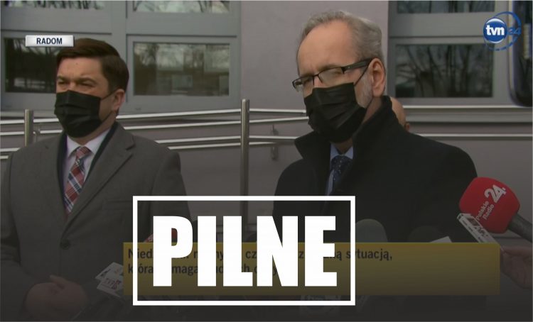 Obostrzenia dla niezaszczepionych? Jesteśmy w trakcie trwania 4 fali pandemii koronawirusa. W związku z tym pytanie o obostrzenia