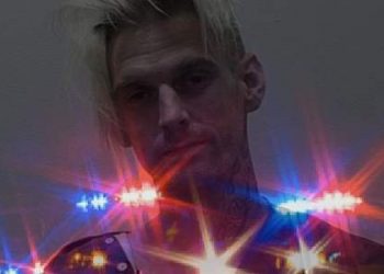 Jeszcze niedawno kochała go młodzież! Zobacz jak się stoczył! Poznajesz go? [FOTO]