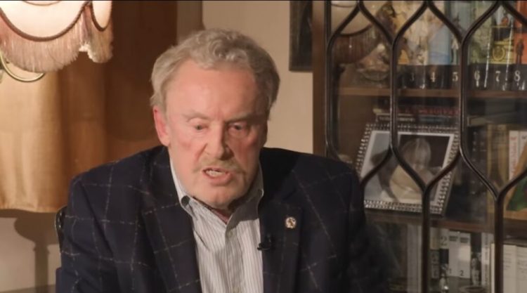 Daniel Olbrychski to aktor znany przede wszystkim z filmów „Salt”, „Ogniem i mieczem” oraz „Potop”. Stracił miliony złotych