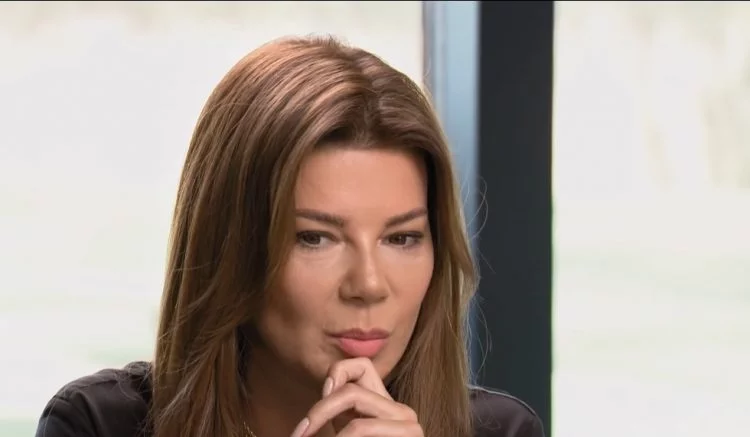 Edyta Górniak dodała film na Instagram, na którym występuje topless, być może diwa weszła w nowy związek. nie wiadomo