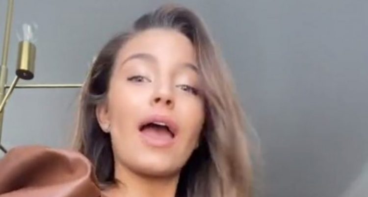 Julia Wieniawa i jej wpadka na portalu „TikTok” wywołała niemałe poruszenie, gwiazda pokazała pierś. Naprawdę Ostra przesada