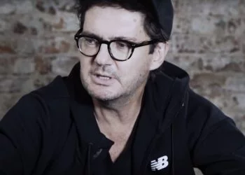 Kuba Wojewódzki pokazał swój pierwszy samochód wrzucając zdjęcie w serwisie Instagram. Uwagę jednak przykuło to, jak kiedyś wyglądał