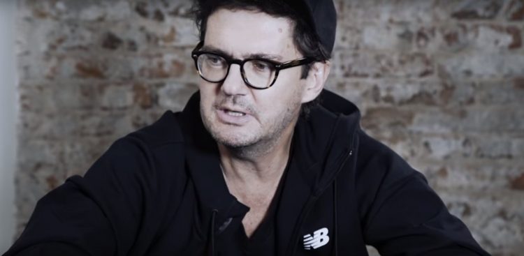 Kuba Wojewódzki pokazał swój pierwszy samochód wrzucając zdjęcie w serwisie Instagram. Uwagę jednak przykuło to, jak kiedyś wyglądał