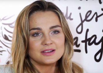 Małgorzata Socha pokazała się nago na fotografii, którą umieściła na swoim profilu na portalu Instagram.