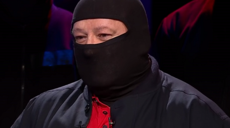 Ujawniono wstrząsające fakty. Masa był opłacany przez słynnego ministra