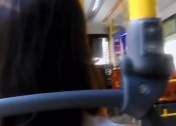 Niemiec obrażał Polaków w tramwaju. Nasi nie pozostali mu dłużni! [WIDEO]