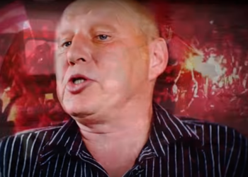 Wyszło na jaw. Wiadomo ile zarabia Krzysztof Jackowski