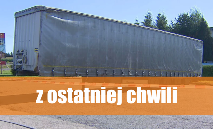 Znaleźli porzuconą przyczepę. Gdy zajrzeli do środka zmroziło ich. Trwa akcja policji