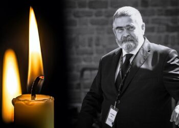 Janusz Rewiński nie żyje, znany polski kabareciarz, aktor i były polityk, zmarł 1 czerwca 2024 roku. Informację o jego śmierci przekazał syn