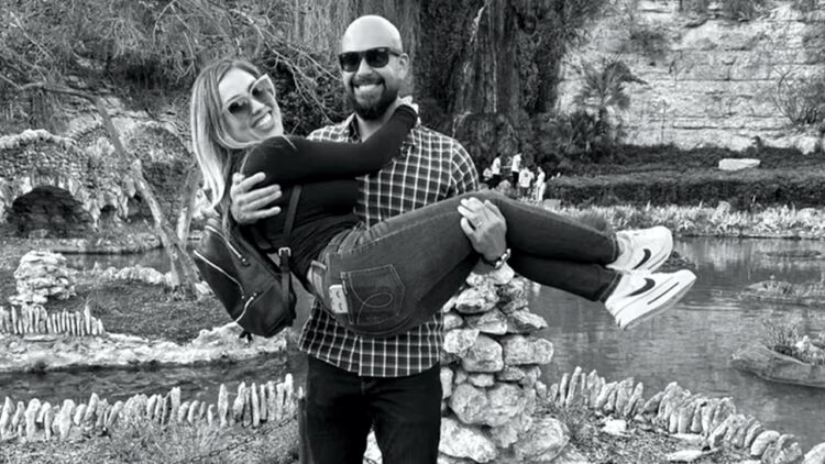 To miały być cudowne wakacje. Weszli do jaccuzi i po chwili byli martwi