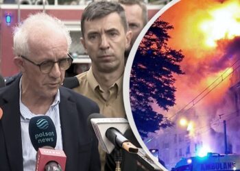 W tragicznym pożarze, który wybuchł w sobotnią noc w kamienicy przy ul. Kraszewskiego w poznańskiej dzielnicy Jeżyce, zginęło dwóch strażaków.