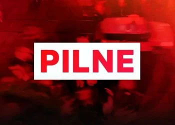 Dramat w Warszawie: Zaatakował policjantów nożem – odpowiedzieli ogniem. Ranni funkcjonariusze przewiezieni do szpitala