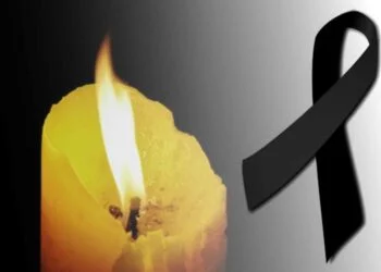 Smutna wiadomość obiegła świat mediów – w wieku 87 lat zmarł Tim Bowden, legendarny australijski dziennikarz, prezenter radiowy i telewizyjny.