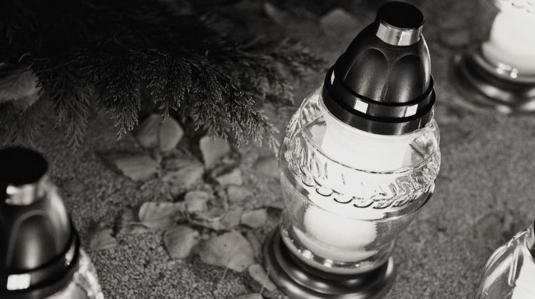 Robert Smoktunowicz, były senator Platformy Obywatelskiej, zmarł w wieku 62 lat. O śmierci polityka poinformowała jego partnerka