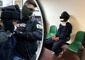 7 maja 2025 roku doszło do brutalnego ataku na terenie Uniwersytetu Warszawskiego. 22-letni student prawa, Mieszko R., zaatakował siekierą 53-letnią portierkę, która zginęła na miejscu. Ciężko ranny został również 39-letni ochroniarz. Sprawca został tymczasowo aresztowany i skierowany też na obserwację psychiatryczną.